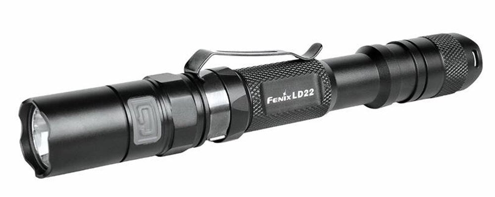 Fenix zaklamp ld22       r5 ledlamp