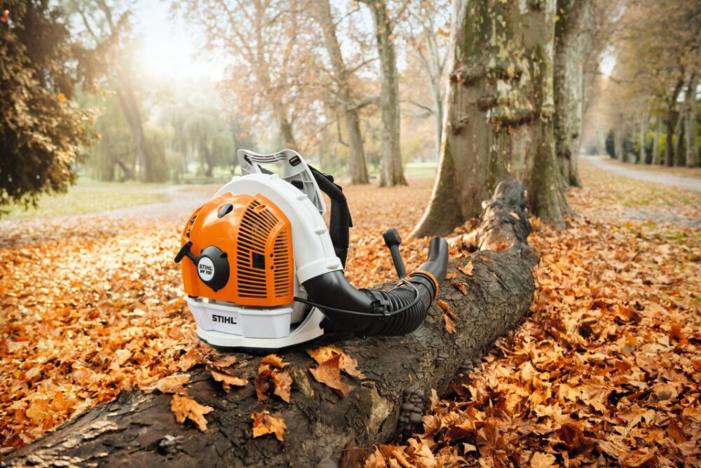 Stihl BR 700 benzine ruggedragen bladblazer