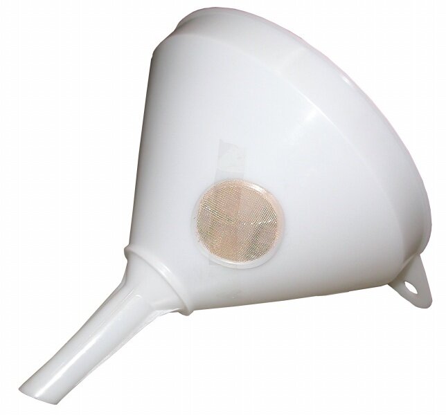 Trechter plastic m/zeef        20cm