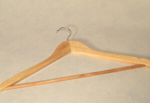 Kleerhanger hout met lat